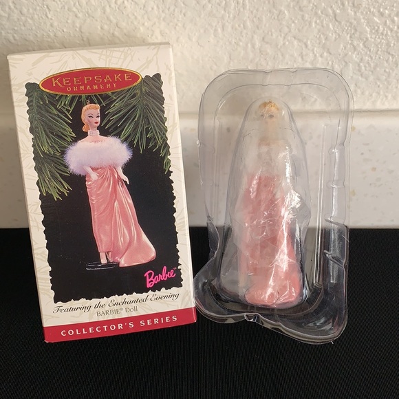 1996 Hallmark Enchanted Evening Barbie Ornament - Picture 7 of 16